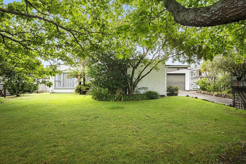 50 Clevedon Road, Papakura, Papakura - Carousel 11