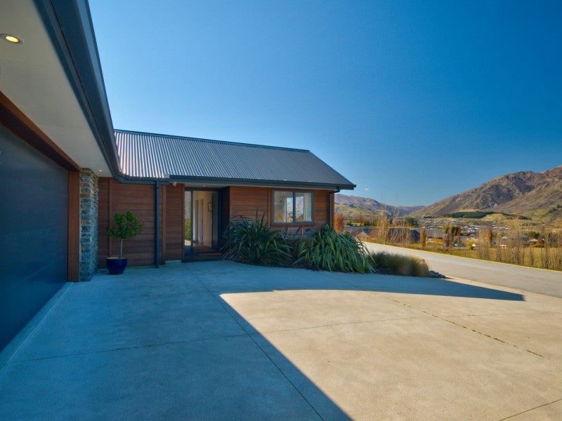 6 Trench Hill Road, Quail Rise, Lower Shotover , Queenstown  - Carousel 26
