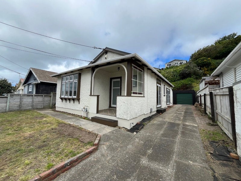 28 Bridge Street, Rongotai, Wellington - Carousel 1