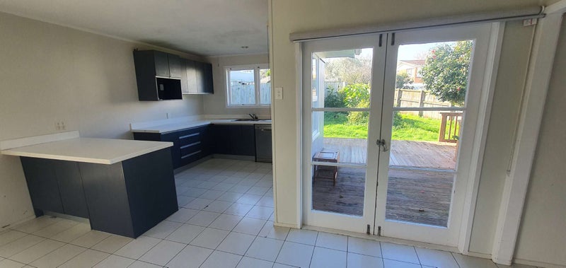 149 Reeves Road, Pakuranga Heights, Auckland - Carousel 2