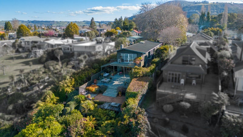 125 Koutu Road, Kawaha Point, Rotorua - Carousel 2