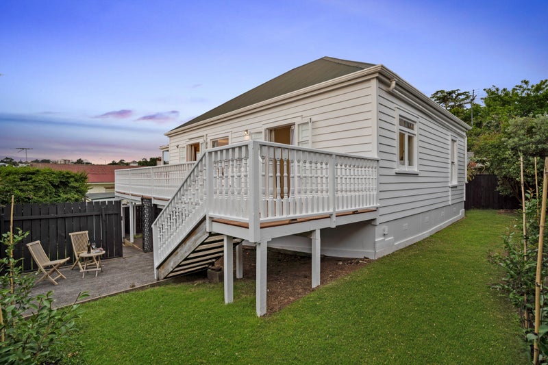 26A Levonia Street, Morningside, Auckland - Carousel 2