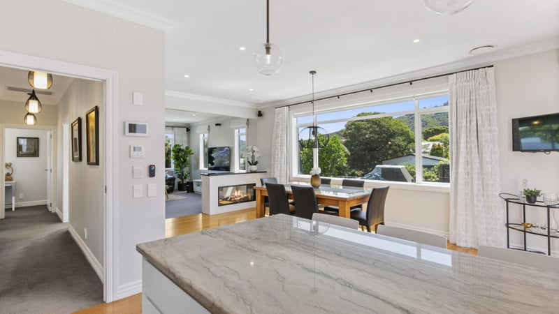 61 Cashmere Avenue, Khandallah, Wellington - Carousel 1
