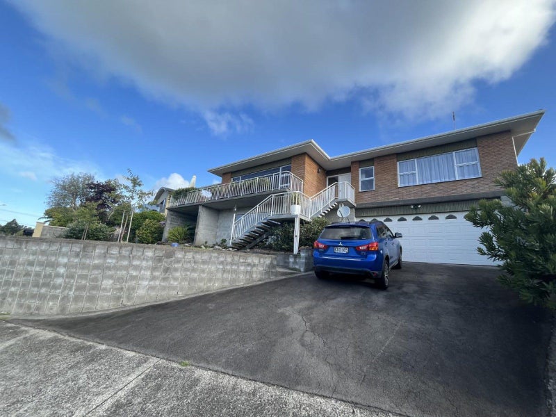 5 Fairfax Terrace, Frankleigh Park, New Plymouth - Carousel 24