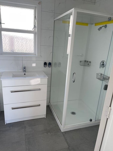 72 Kenmore Street, Newlands, Wellington - Carousel 17