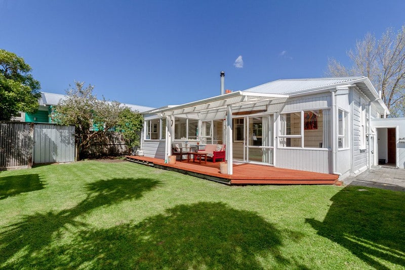 65 Mcdonald Street, Napier South, Napier - Carousel 2