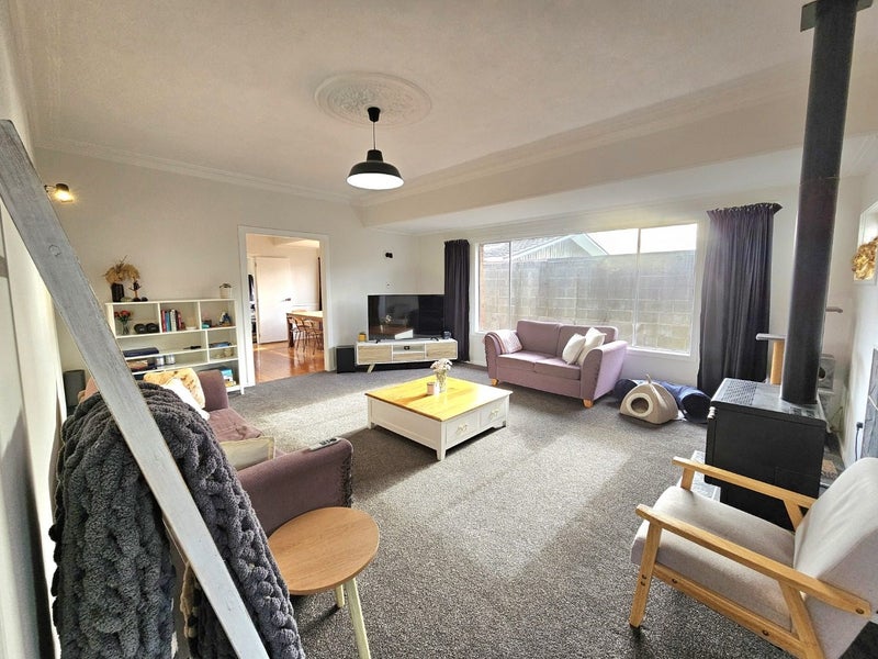 14 Darnell Street, Fitzroy, New Plymouth - Carousel 2