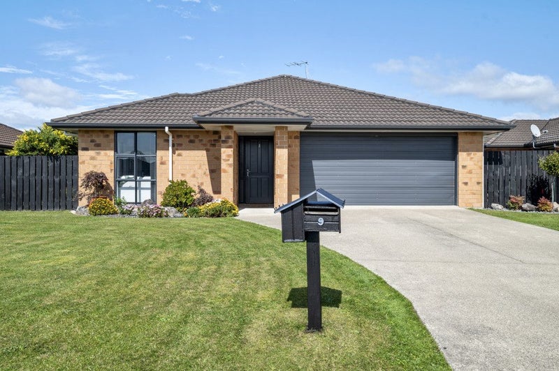 9 Kinder Place, Ngongotaha, Rotorua - Carousel 2