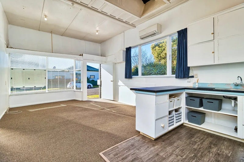 2A Kinross White Street, Napier South, Napier - Carousel 2