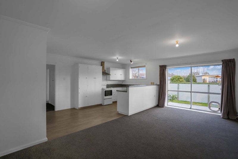 1 Willow Street, Hampstead, Ashburton - Carousel 2