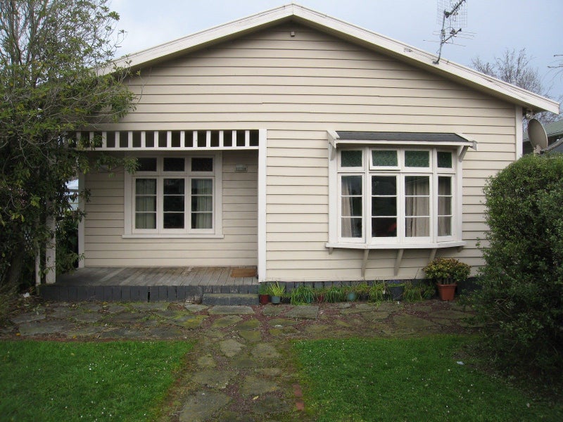 20 Oxford Street, Hokowhitu, Palmerston North - Carousel 1
