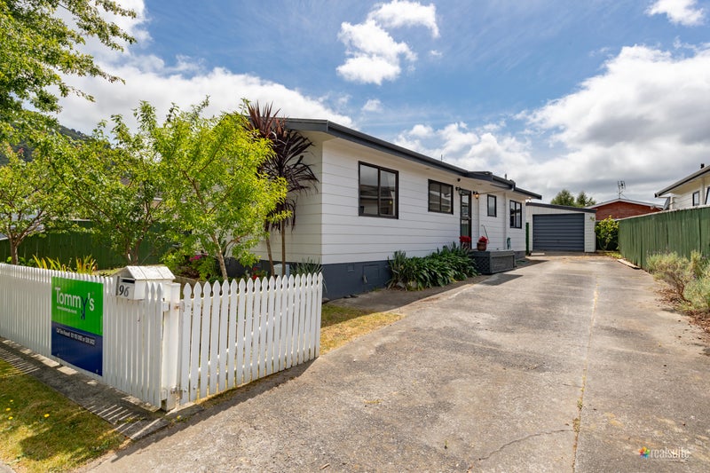 96 Totara Park Road, Totara Park, Upper Hutt - Carousel 1