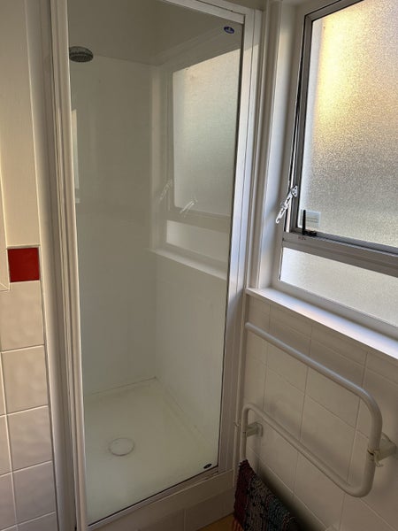 2/22 Fairview Road, Mount Eden, Auckland - Carousel 15