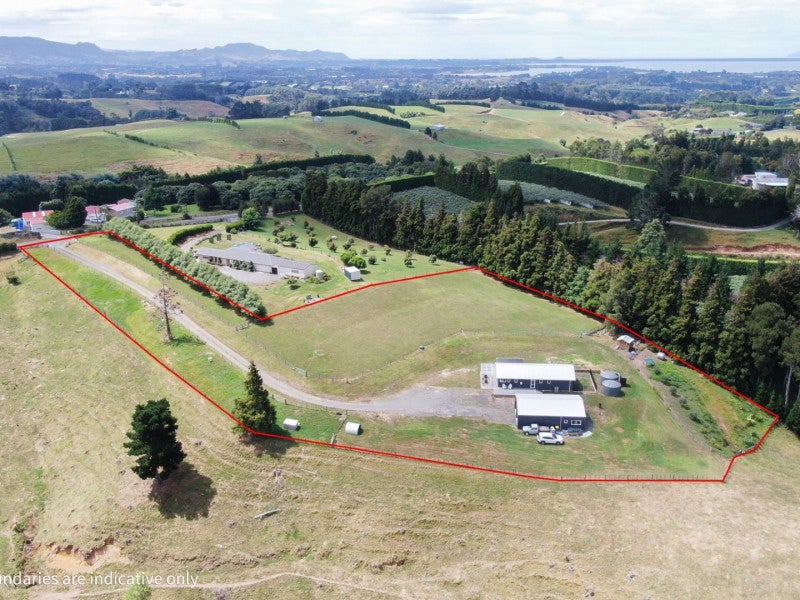 331 Lockington Road, Katikati - Carousel 17