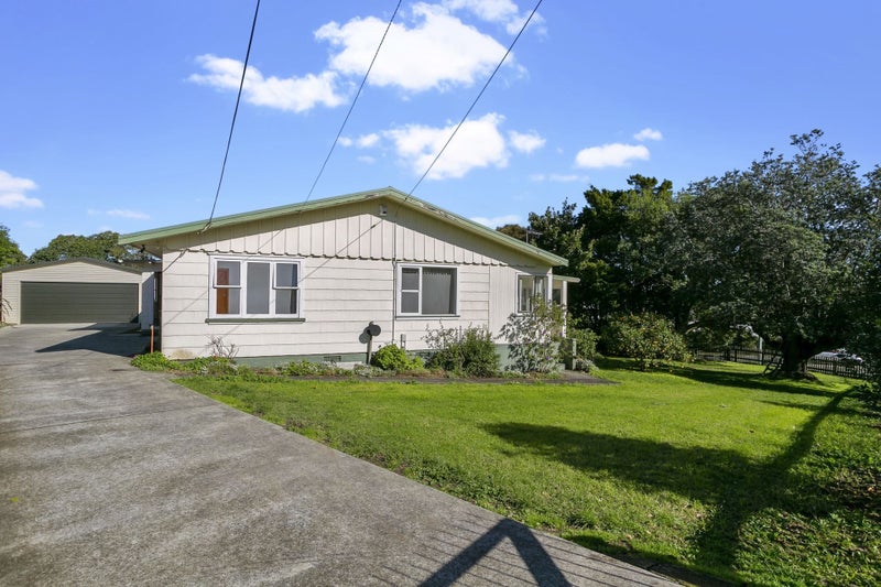 1 Red Hill Road, Red Hill, Papakura - Carousel 1