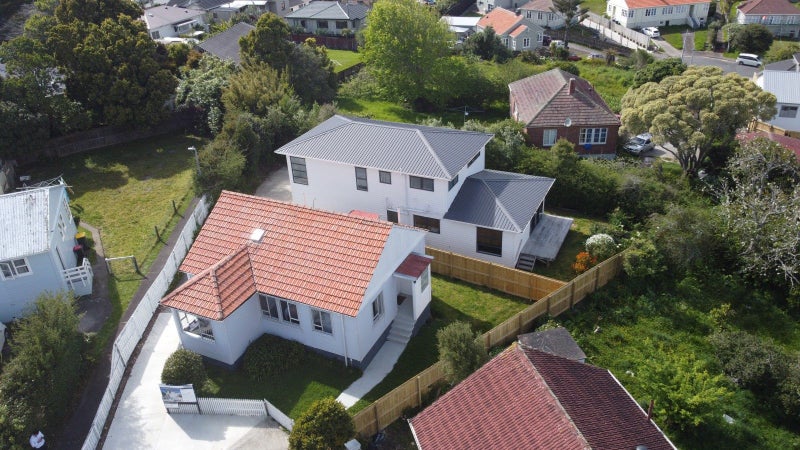5 Greenville Avenue, Wesley, Auckland - Carousel 1