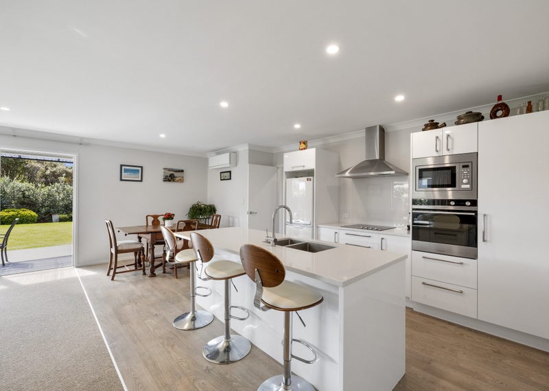 16 Jack Boyd Drive, Mangawhai Heads, Mangawhai - Carousel 2