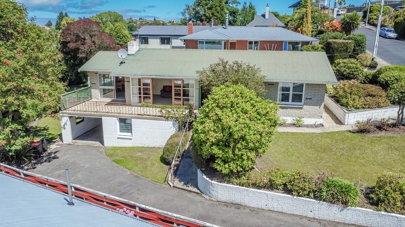 39 Centennial Avenue, Helensburgh, Dunedin - Carousel 1