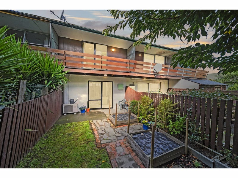 1/36A Harman Street, Addington, Christchurch - Carousel 1