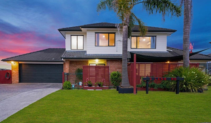 2 Lane Road, Weymouth, Auckland - Carousel 1