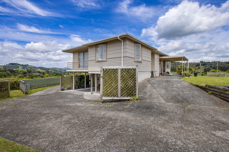 17 Ruapehu Crescent, Taumarunui - Carousel 2