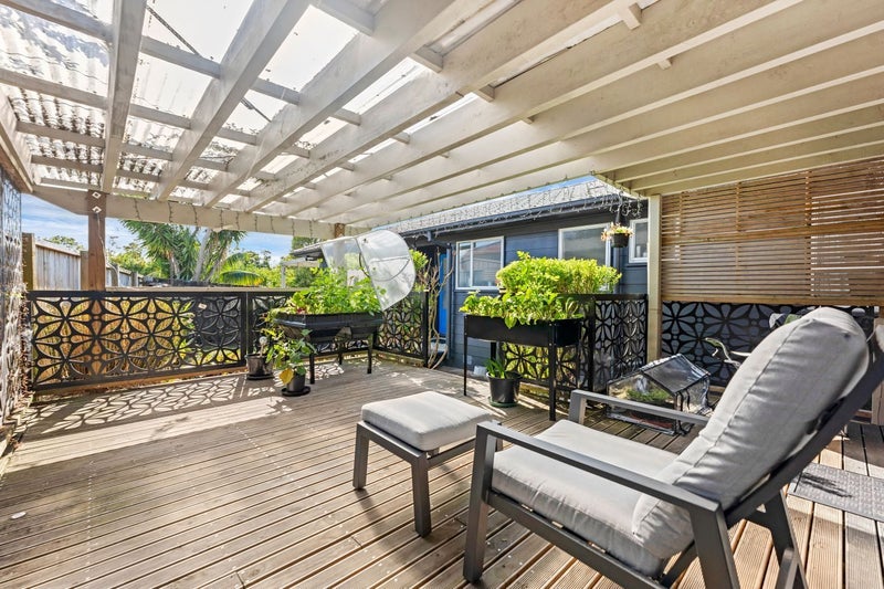 42A Forest Hill Road, Henderson, Auckland - Carousel 7