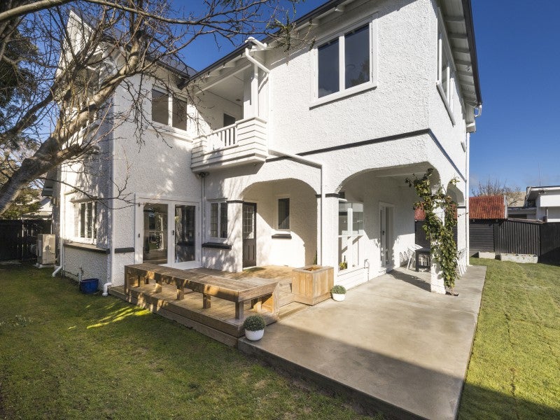 15 Chaytor Street, West End, Palmerston North - Carousel 2