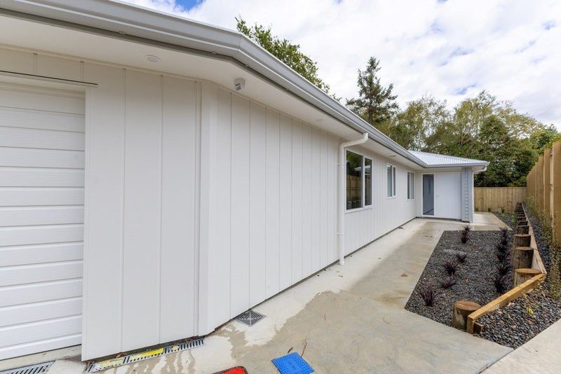 110 Atawhai Road, Fitzherbert, Palmerston North - Carousel 2