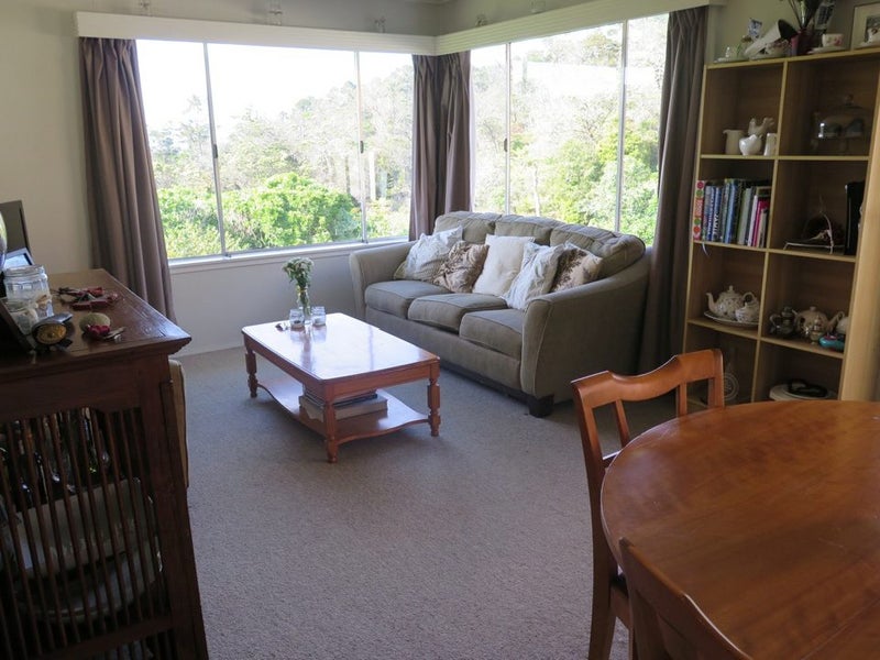 42A Canberra Avenue, Lynfield, Auckland - Carousel 2
