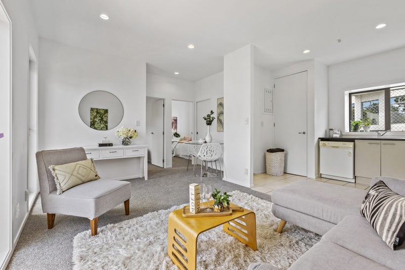 GH/193 Main Highway, Ellerslie, Auckland - Carousel 2