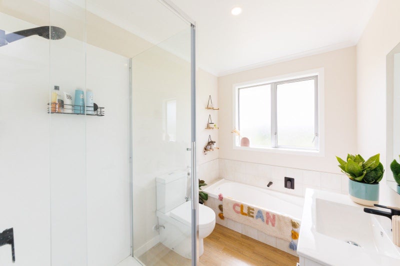 73 Williams Road, Tokomaru - Carousel 19