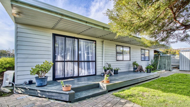 105B Warwick RD, Tomoana, Hastings - Carousel 1