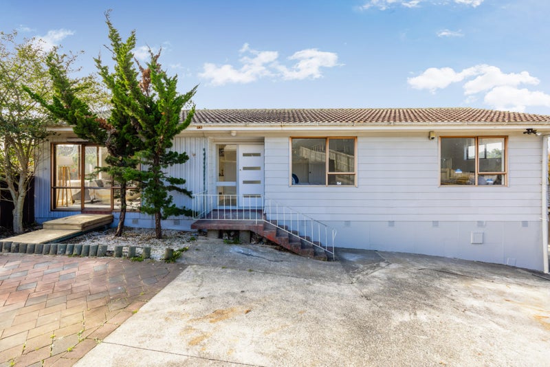 43 Catkin Crescent, Papatoetoe, Auckland - Carousel 11