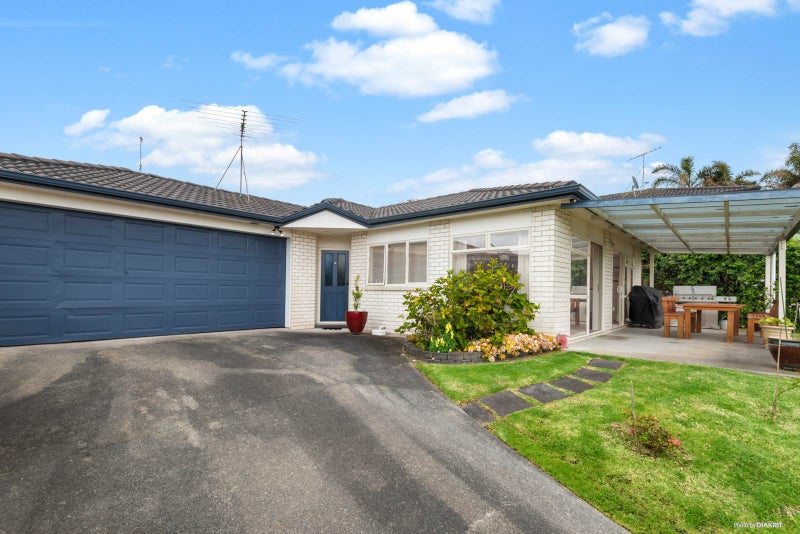 63 Elan Place, Stanmore Bay, Whangaparaoa - Carousel 1