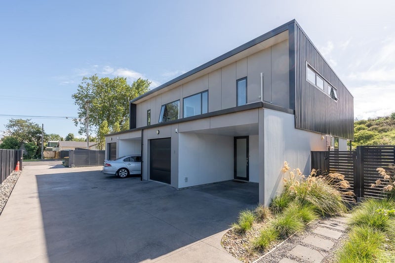 2/100 East Street, Enderley, Hamilton - Carousel 1