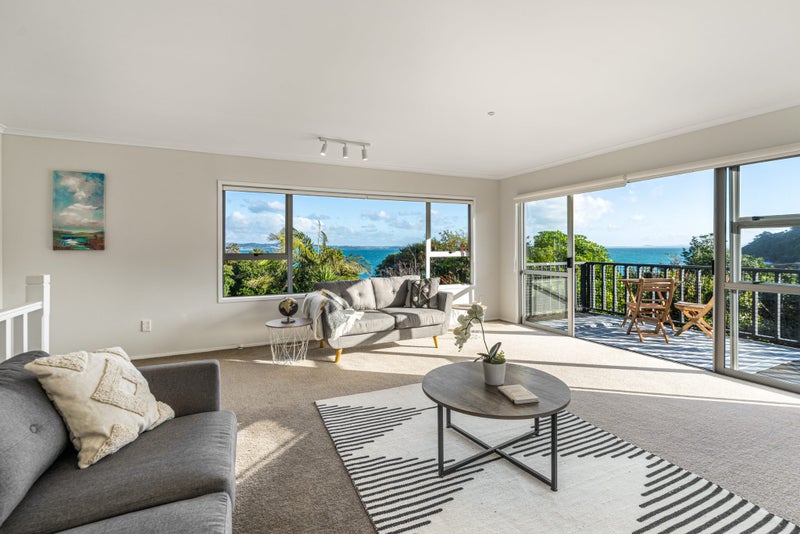 6 Mcmillan Road, Omiha, Waiheke Island - Carousel 1