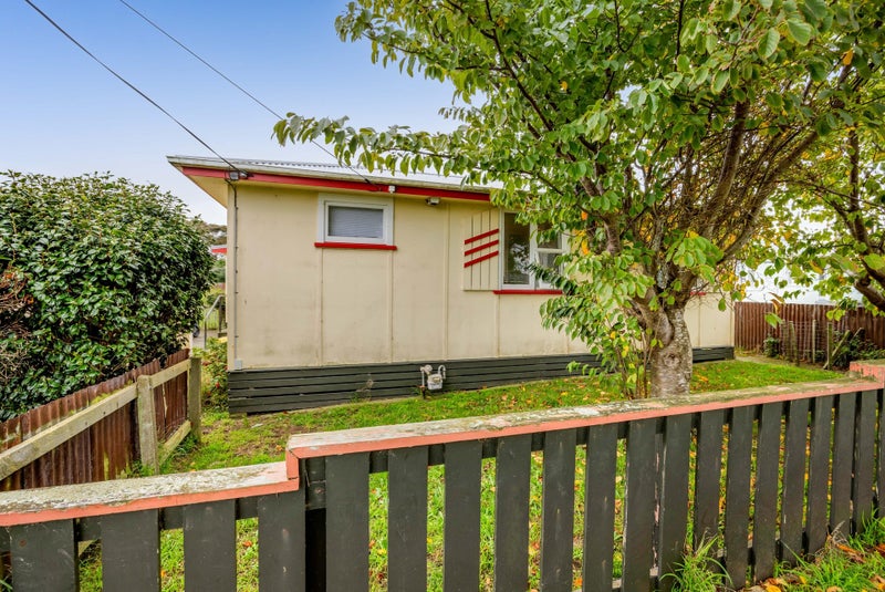 53 Kapuni Street, Manaia, Manaia - Carousel 2