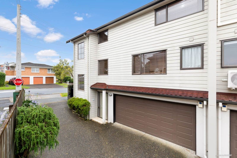 27 Campbell Road, Royal Oak, Auckland - Carousel 2