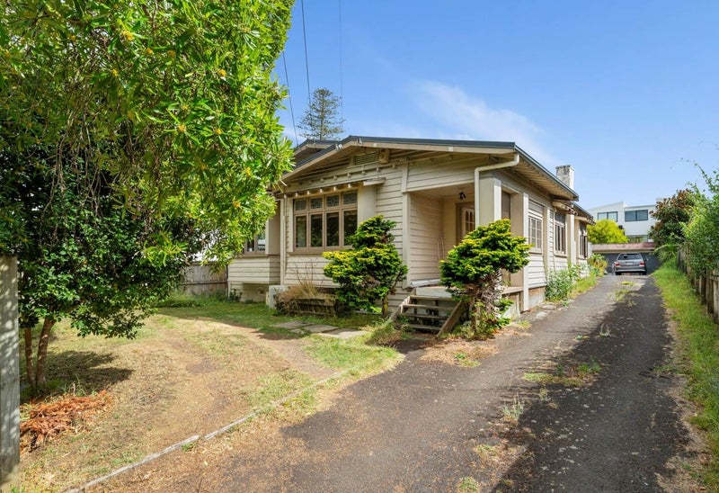 2 Halifax Avenue, Epsom, Auckland - Carousel 1