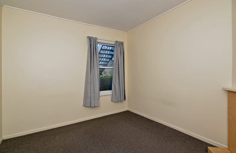 25 Todman Street, Brooklyn, Wellington - Carousel 5