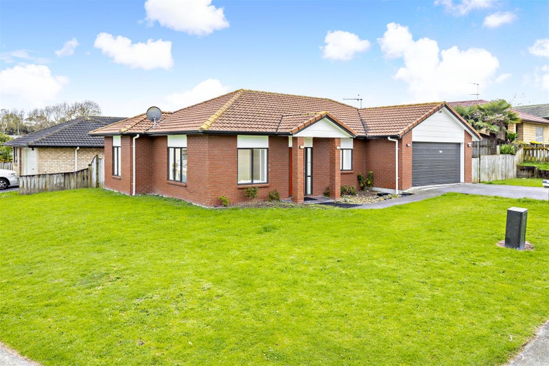 2 Derryveagh Lane, Weymouth, Auckland - Carousel 2