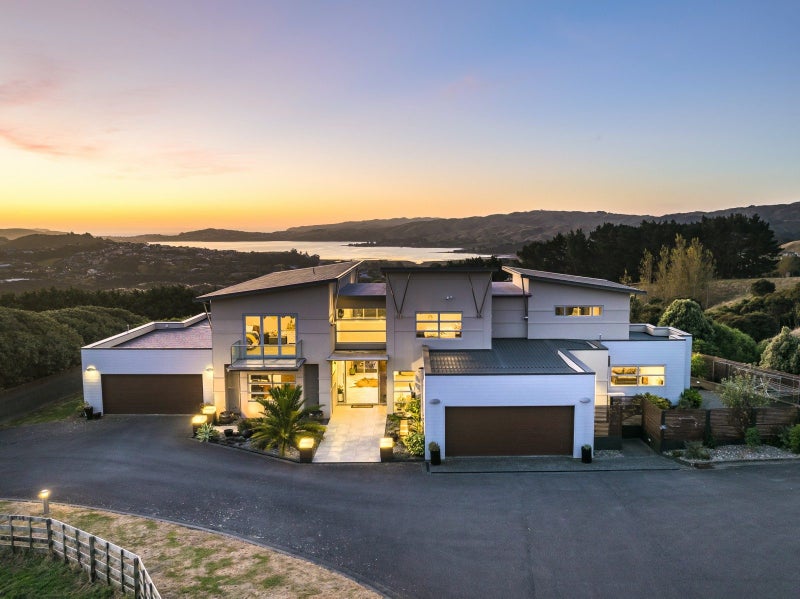 75B Paremata Haywards Road, Pauatahanui, Porirua - Carousel 1