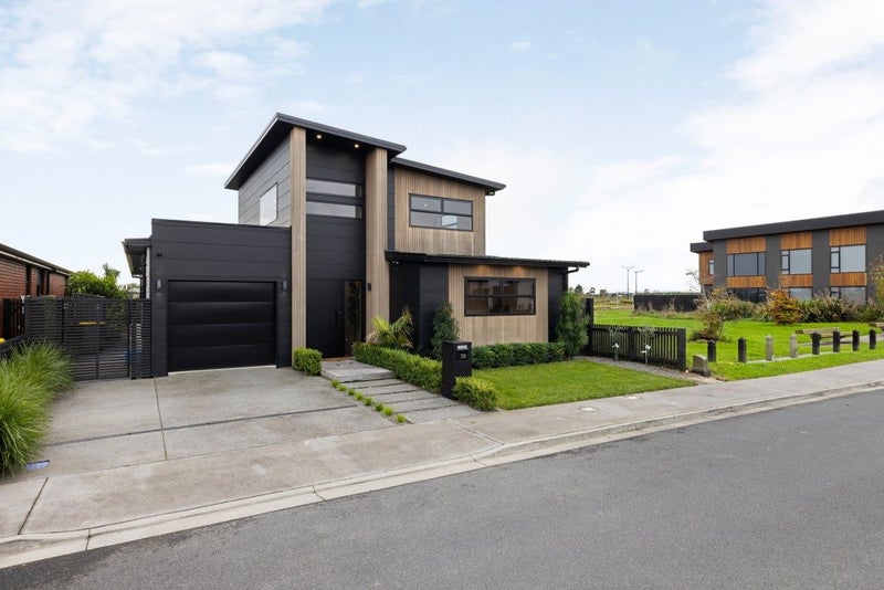 38 Gosset Avenue, Chartwell, Hamilton - Carousel 1