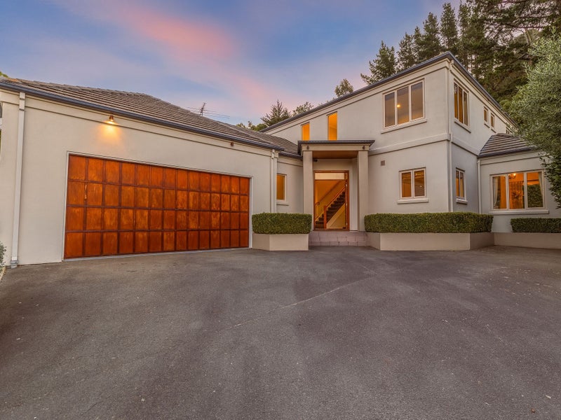 16 Basil Place, Mount Pleasant, Christchurch - Carousel 1