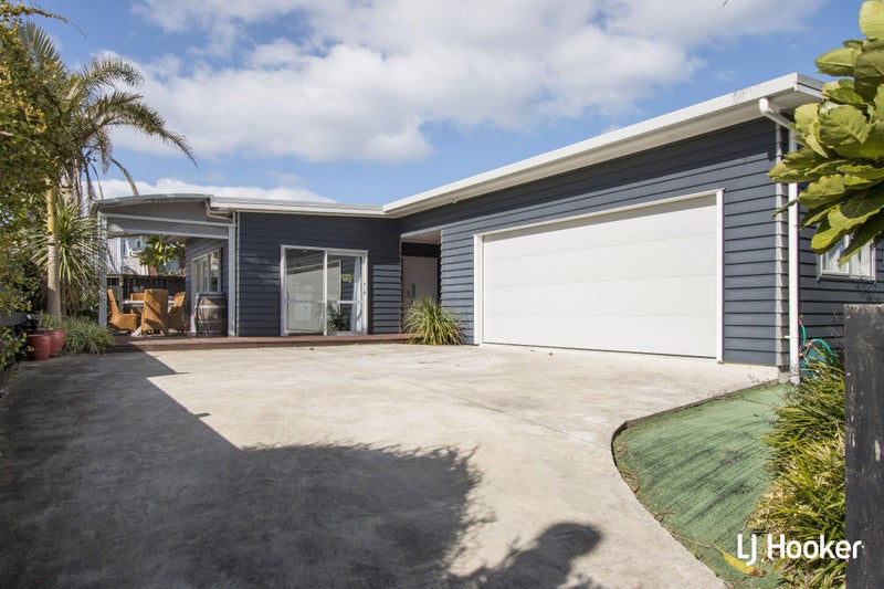 11A Hillview Road, Waihi Beach, Waihi Beach - Carousel 2