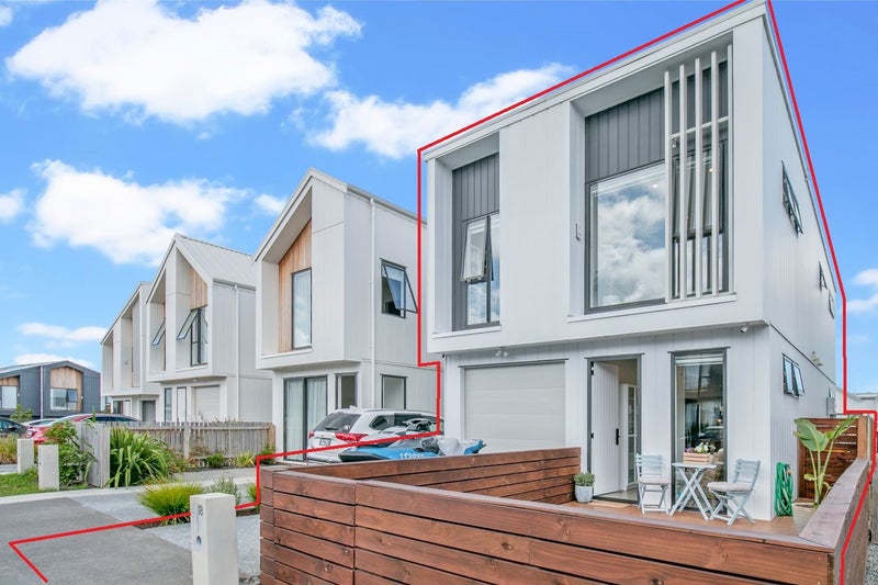 18 Porowha Road, Westgate, Auckland - Carousel 1