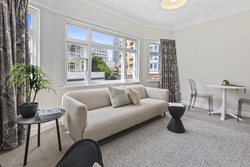 5/20 Portland Crescent, Thorndon, Wellington - Carousel 1