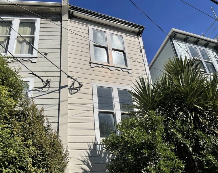62 Wallace Street, Mount Cook, Wellington - Carousel 2