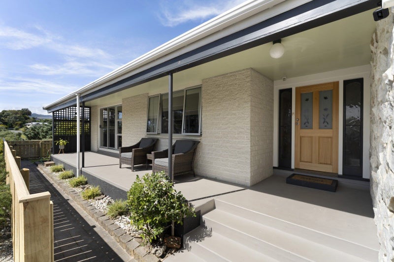 67 Queens Road, Waikanae Beach, Waikanae - Carousel 2