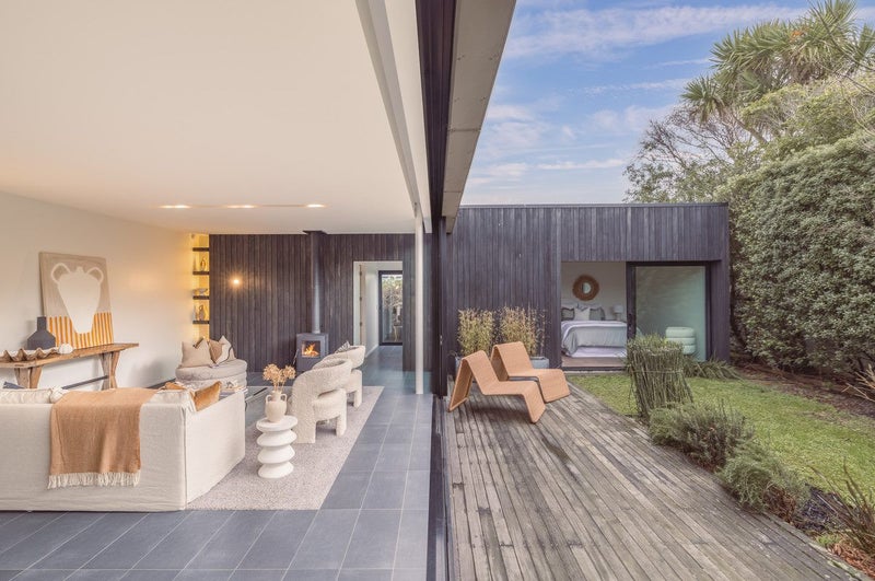 276 Estuary Road, South New Brighton, Christchurch - Carousel 1